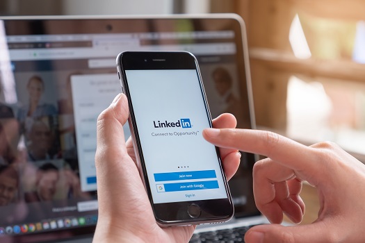 Tips for Beginners Who Want to Advertise on LinkedIn